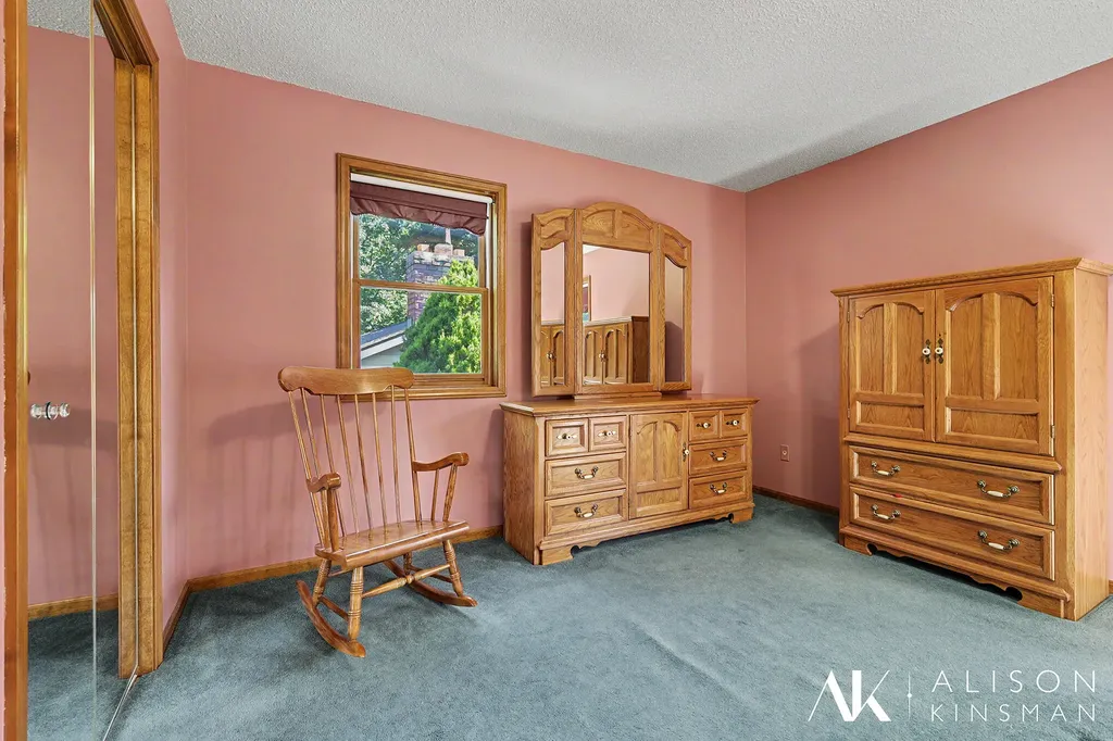 3714 Oskalossa Drive SW Grandville City MI 49418