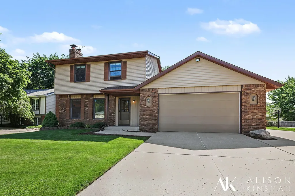 3714 Oskalossa Drive SW Grandville City MI 49418