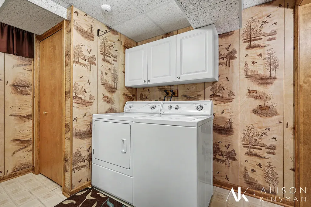 3714 Oskalossa Drive SW Grandville City MI 49418