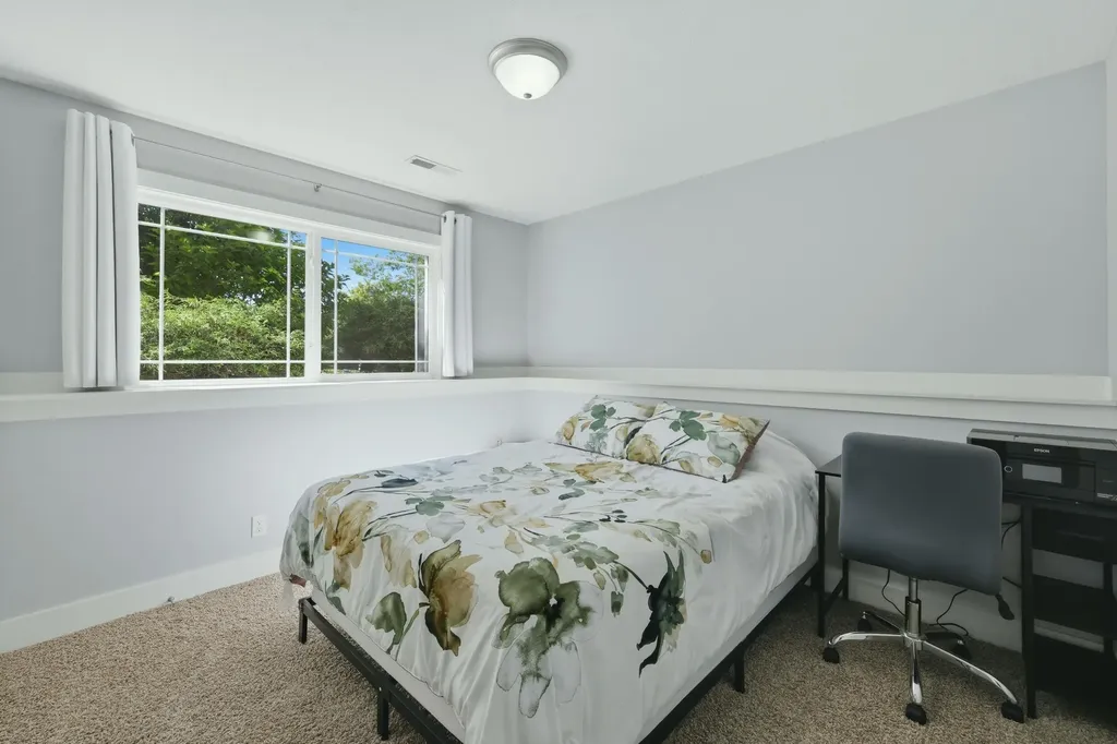 10536 Rockfield Road Allendale Charter Township MI 49401