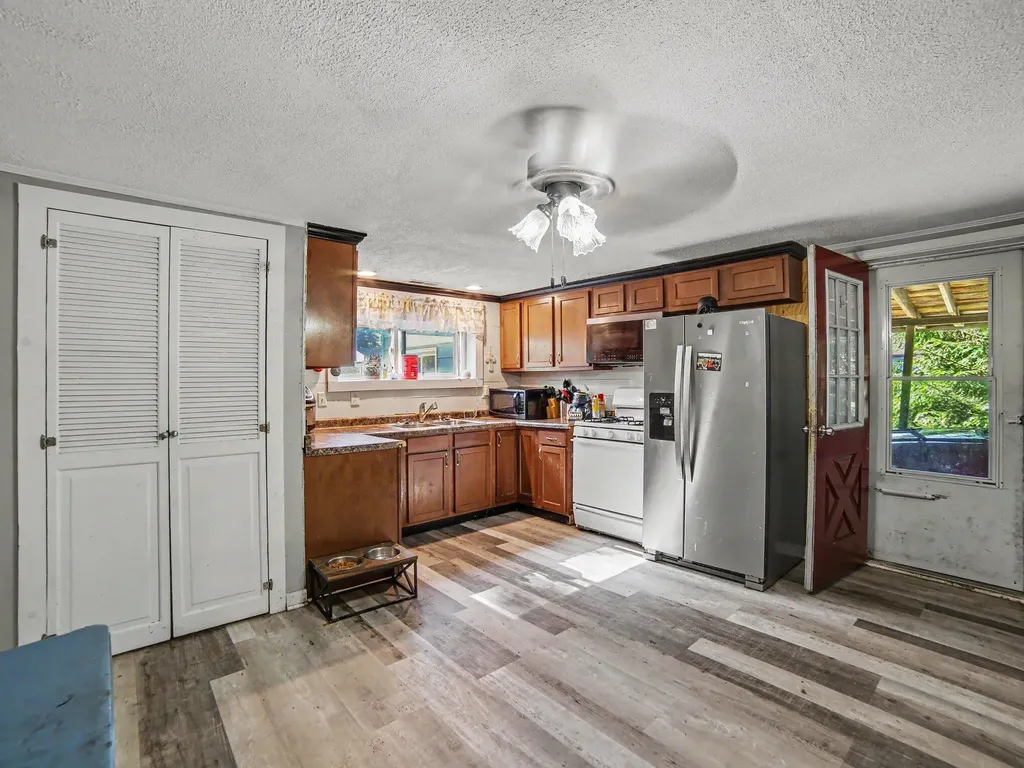 62 S Stewart Street Egelston Township MI 49442