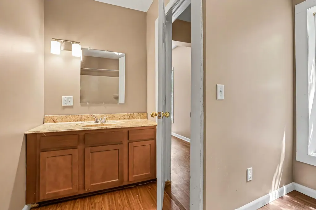 740 12th Street NW Grand Rapids City MI 49504