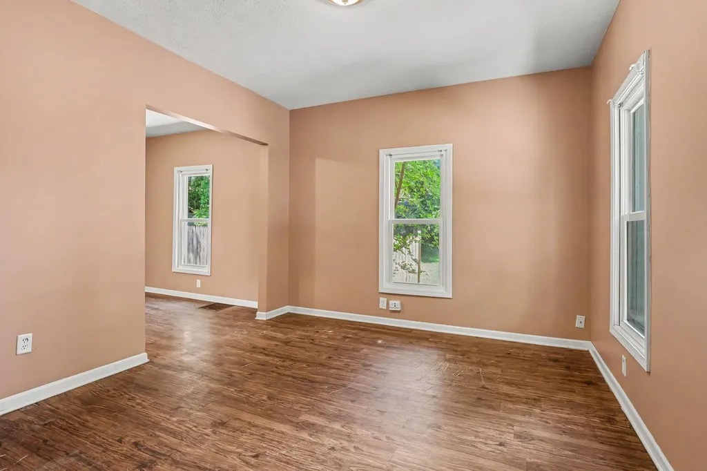 740 12th Street NW Grand Rapids City MI 49504