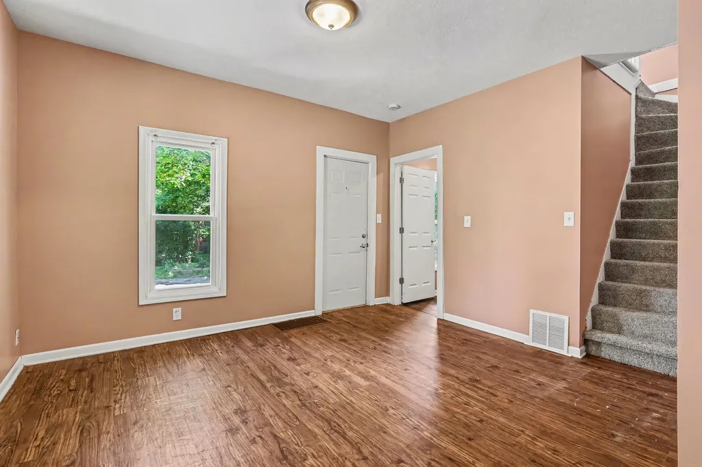 740 12th Street NW Grand Rapids City MI 49504