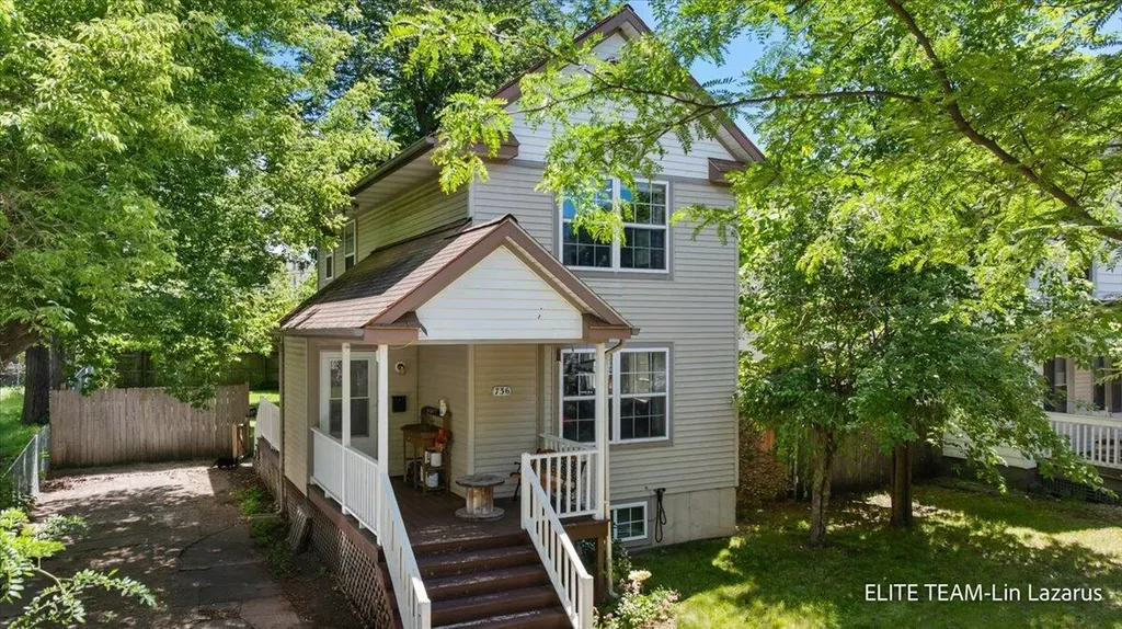 736 Cass Avenue SE Grand Rapids City MI 49503