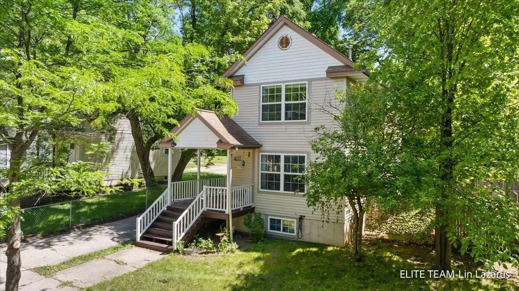 736 Cass Avenue SE Grand Rapids City MI 49503