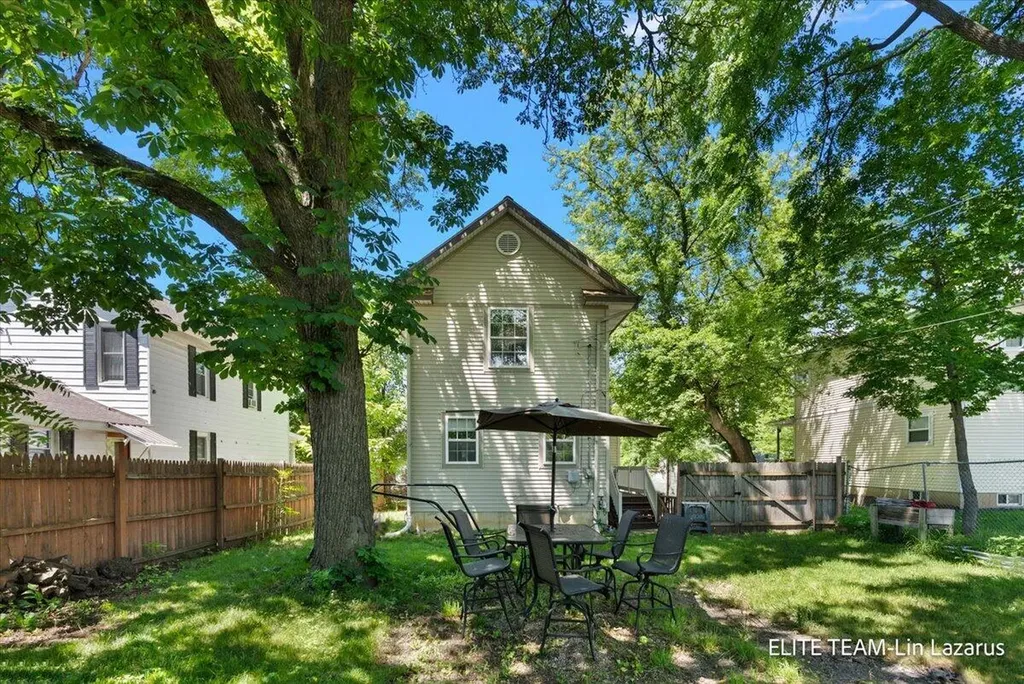 736 Cass Avenue SE Grand Rapids City MI 49503
