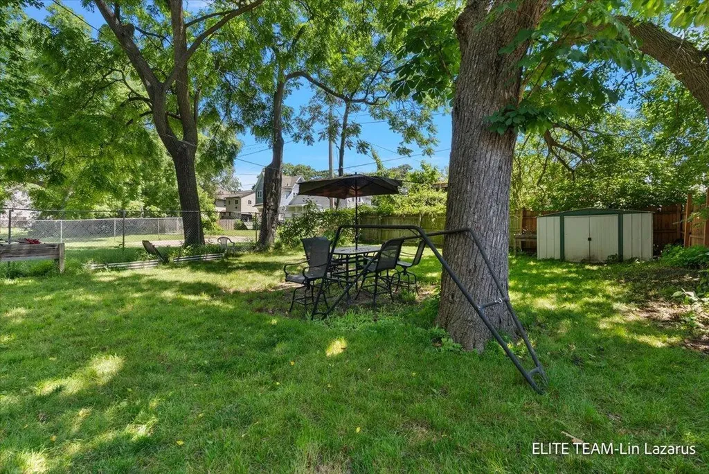 736 Cass Avenue SE Grand Rapids City MI 49503