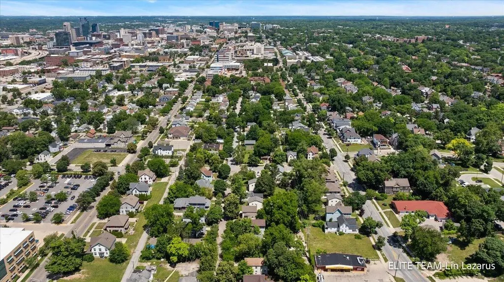736 Cass Avenue SE Grand Rapids City MI 49503