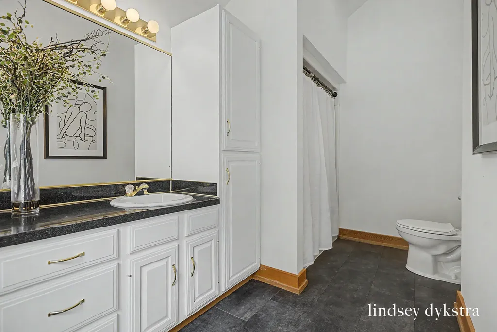 7718 Burrstone Drive SE Caledonia Township MI 49316