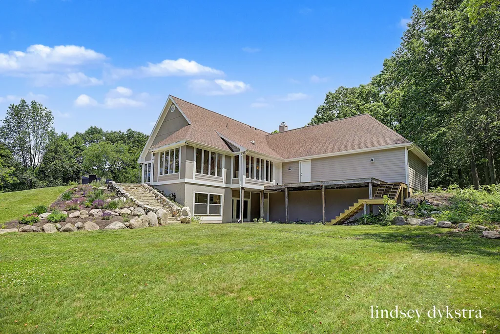 7718 Burrstone Drive SE Caledonia Township MI 49316