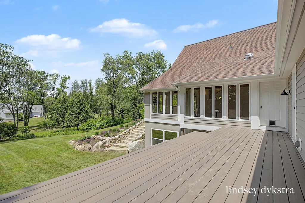 7718 Burrstone Drive SE Caledonia Township MI 49316