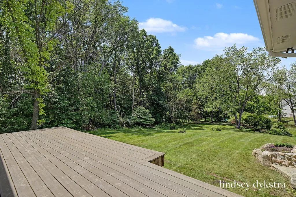 7718 Burrstone Drive SE Caledonia Township MI 49316
