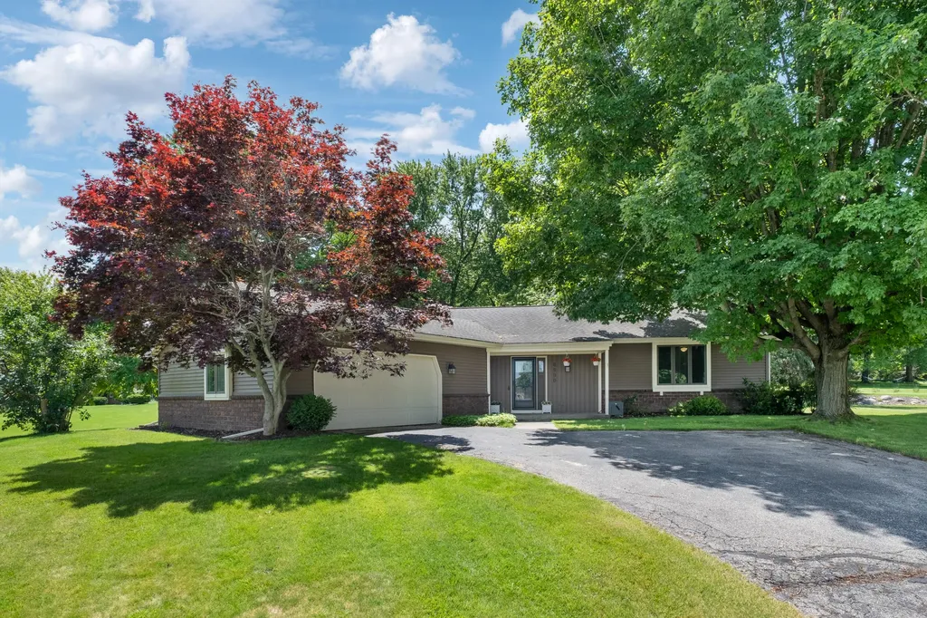6900 Vista Grande Drive NE Cannon Township MI 49341