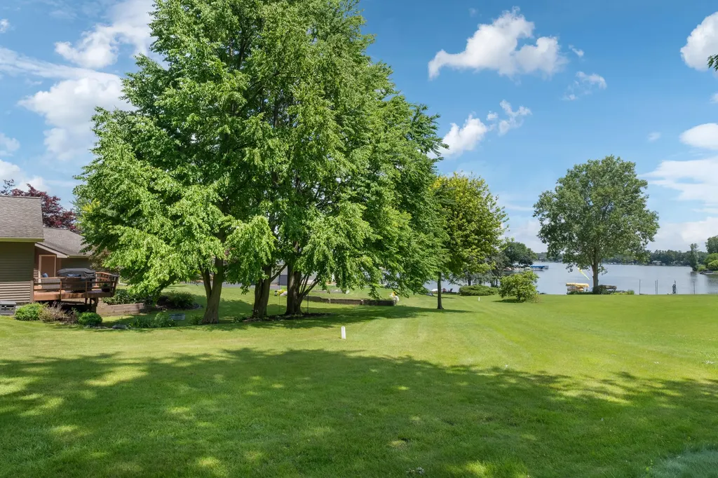 6900 Vista Grande Drive NE Cannon Township MI 49341