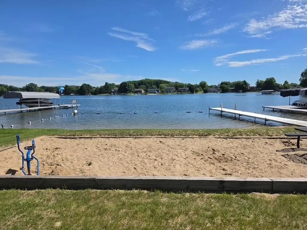 6900 Vista Grande Drive NE Cannon Township MI 49341