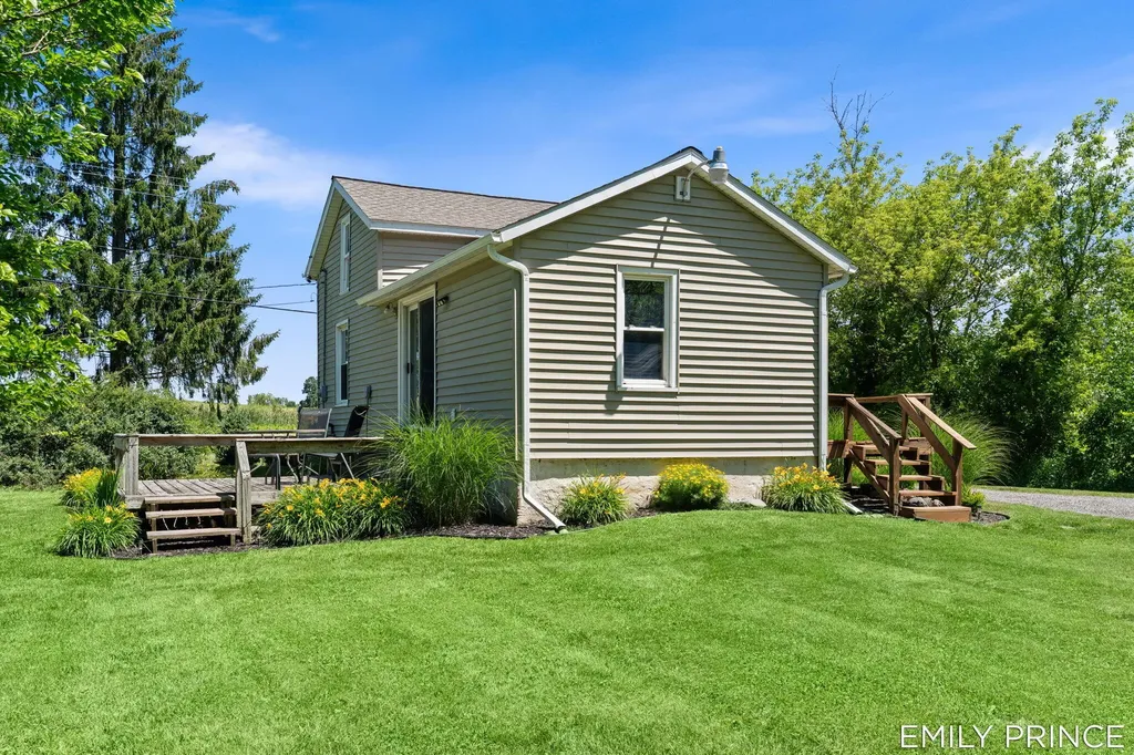 1476 142nd Avenue Dorr Township MI 49323