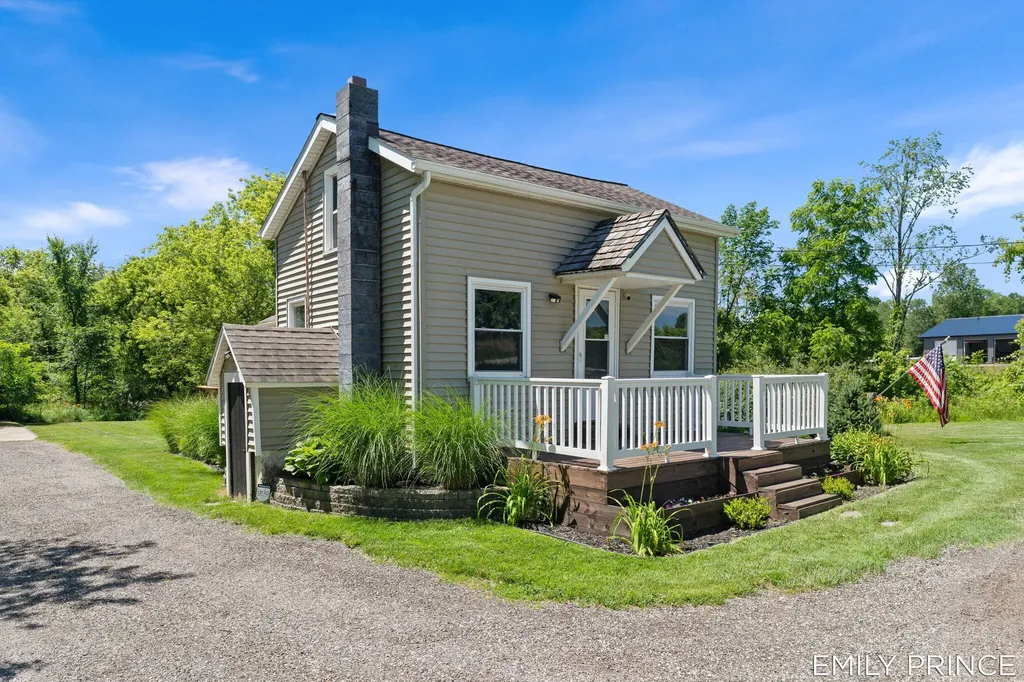 1476 142nd Avenue Dorr Township MI 49323