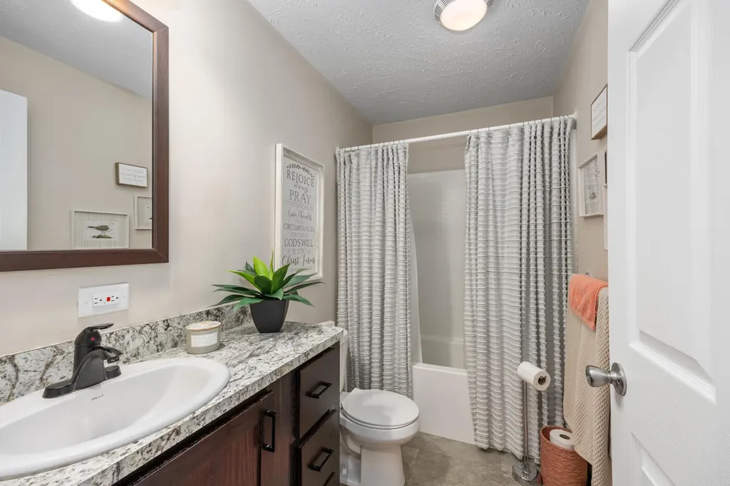 4393 Twilight Way Allendale Charter Township MI 49401