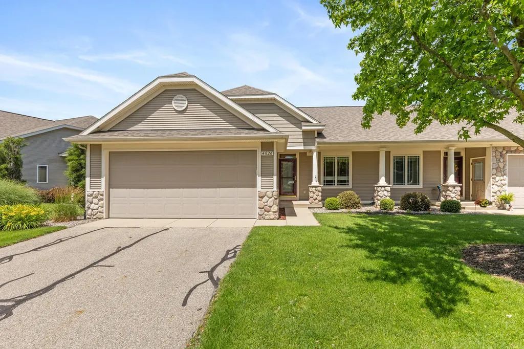 4626 Canterbury Court Hudsonville City MI 49426