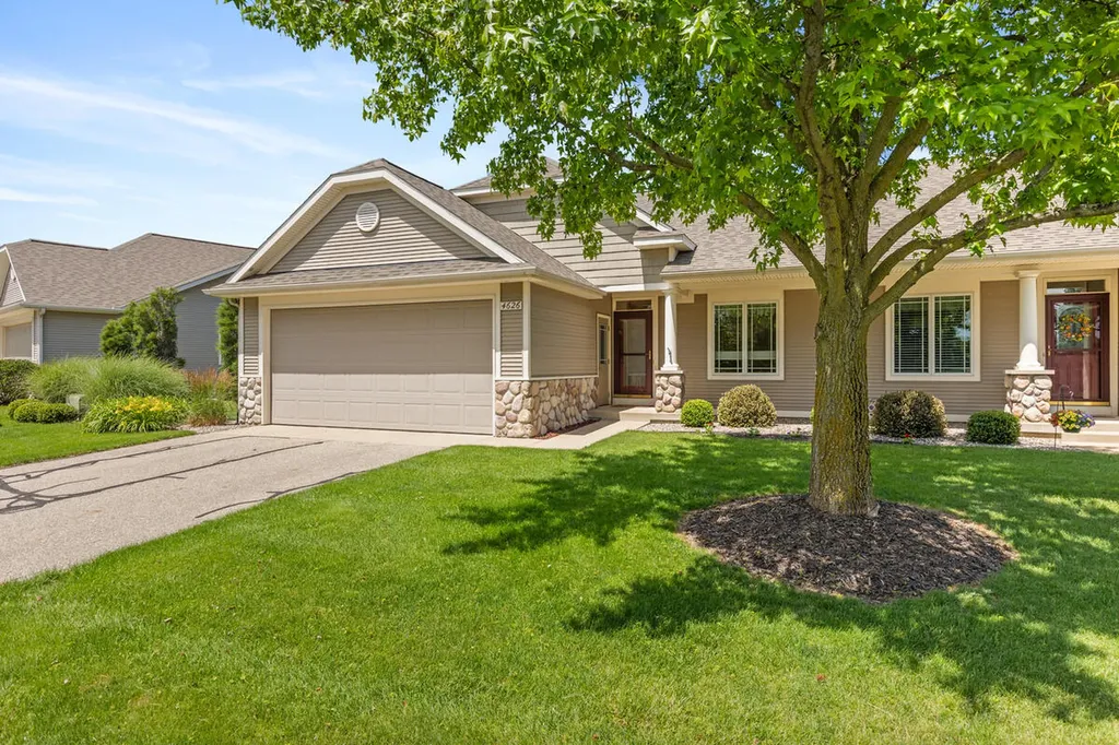 4626 Canterbury Court Hudsonville City MI 49426