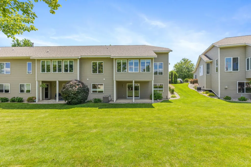 4626 Canterbury Court Hudsonville City MI 49426