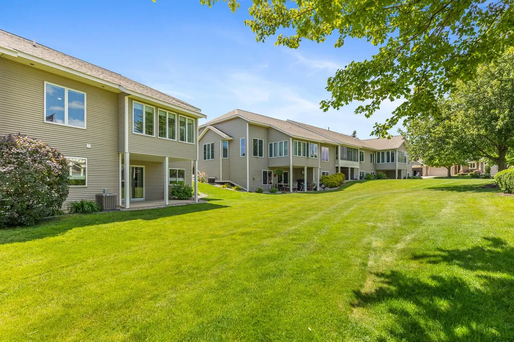 4626 Canterbury Court Hudsonville City MI 49426