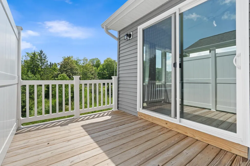 1182 Freshfield Drive Gaines Charter Township MI 49315