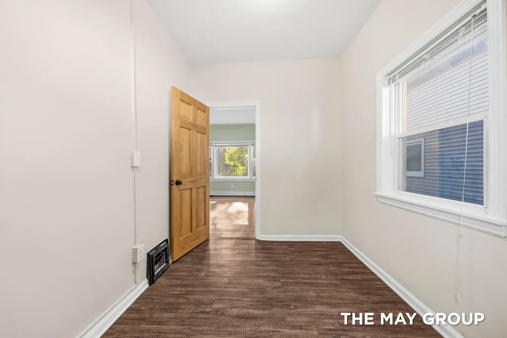 31 Mack Avenue NE Grand Rapids City MI 49503