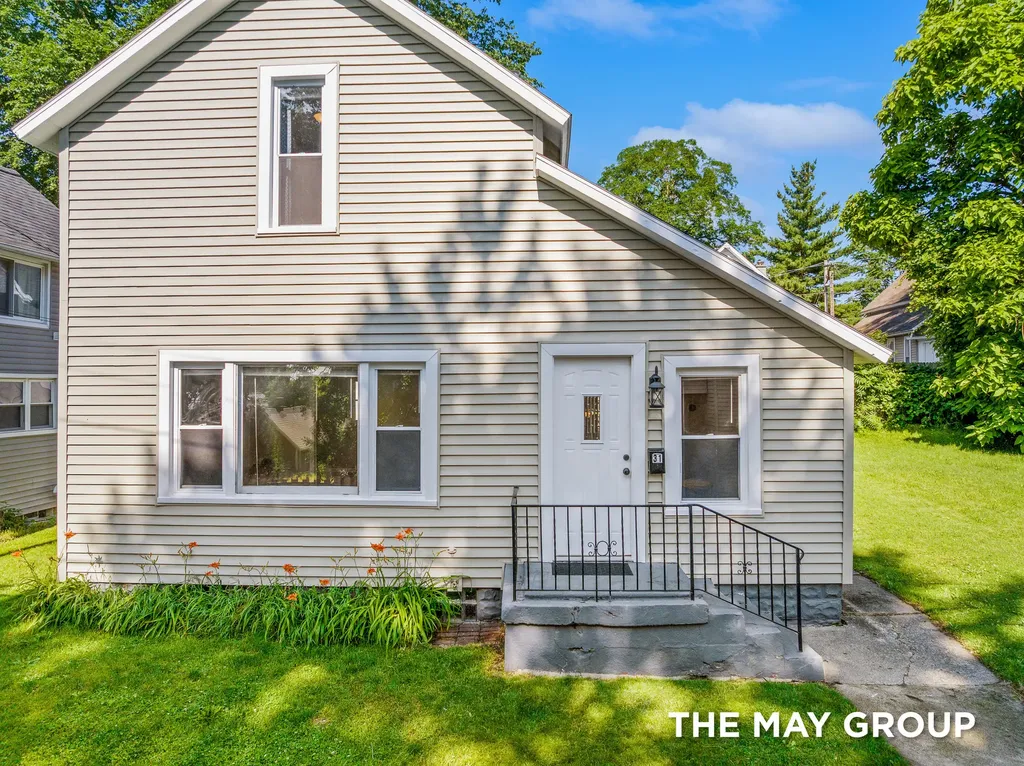 31 Mack Avenue NE Grand Rapids City MI 49503
