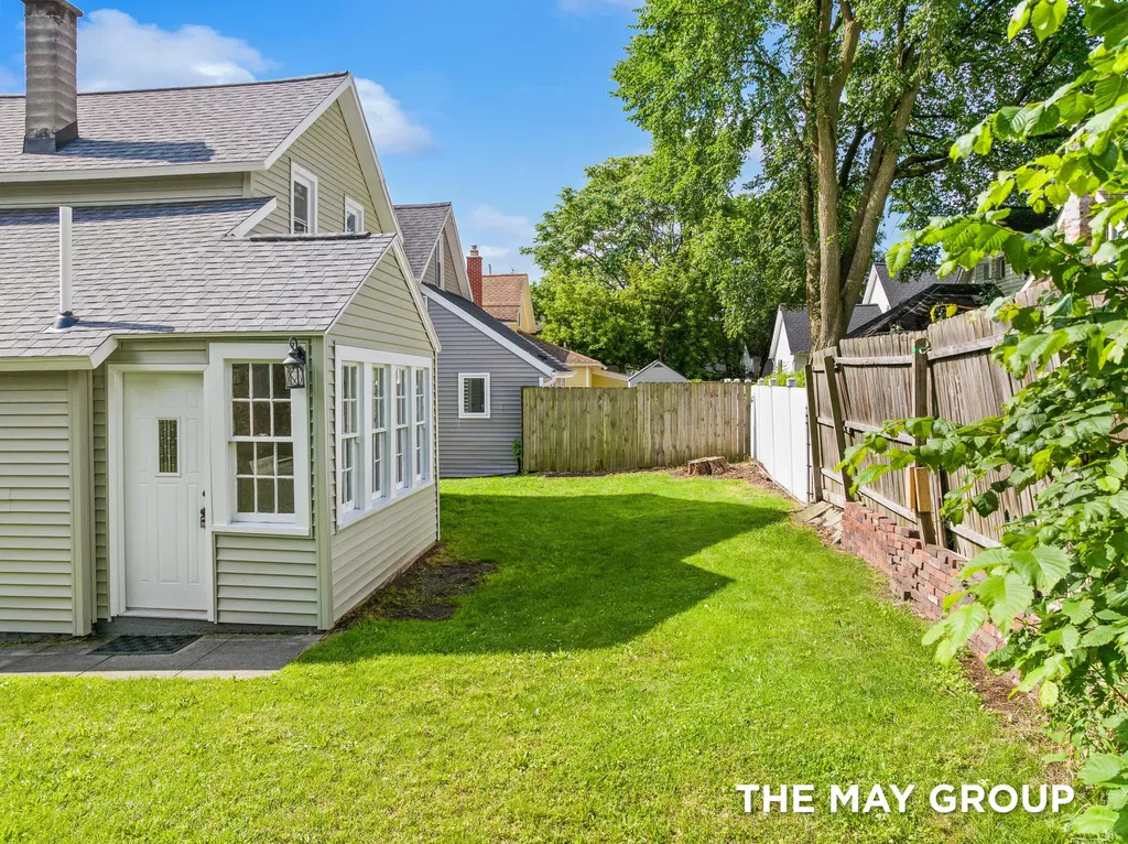 31 Mack Avenue NE Grand Rapids City MI 49503