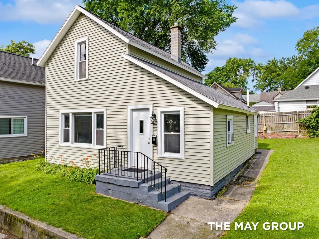 31 Mack Avenue NE Grand Rapids City MI 49503