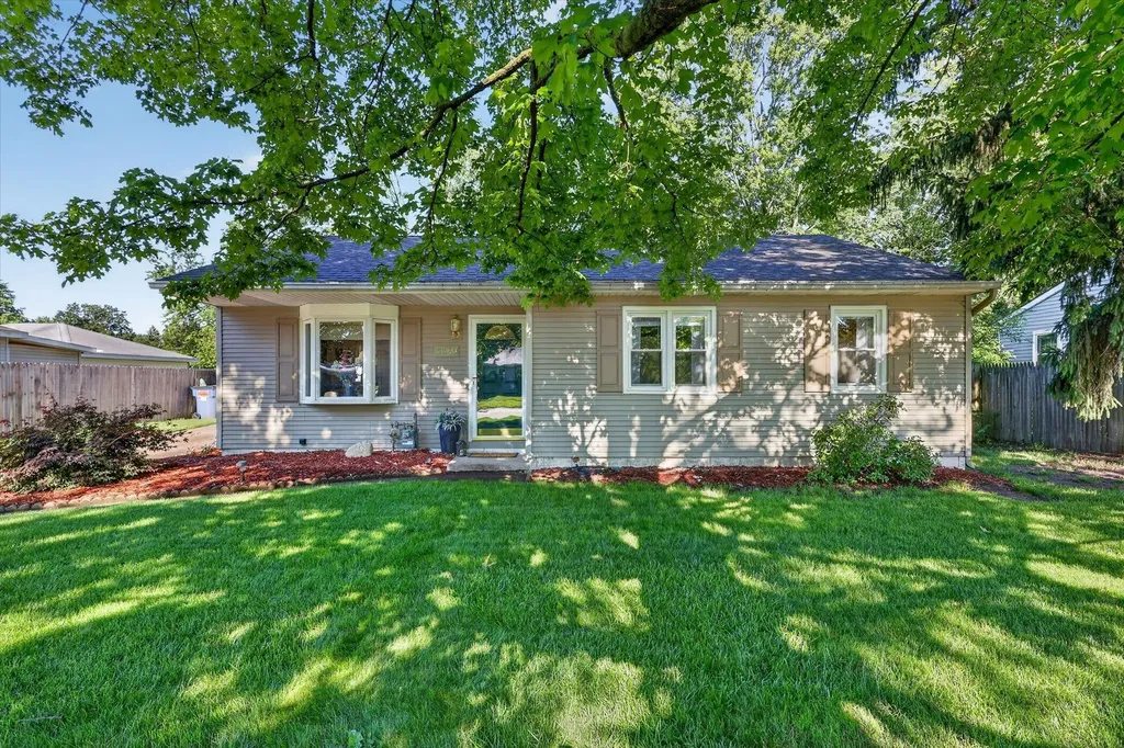 5249 Madison Avenue SE Kentwood City MI 49548
