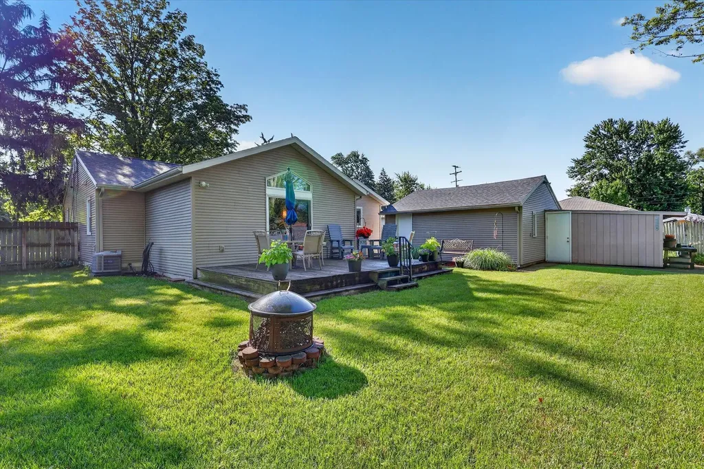 5249 Madison Avenue SE Kentwood City MI 49548