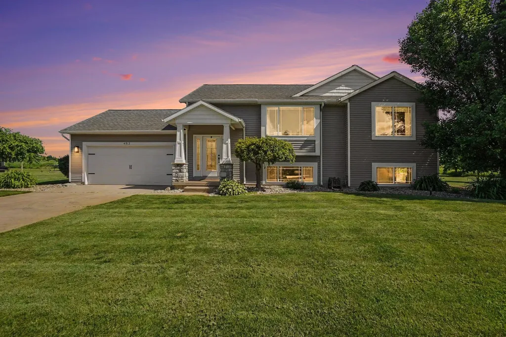 4913 W Daisy Way Sheridan Charter Township MI 49412