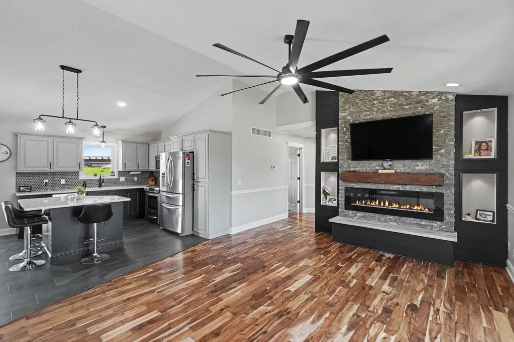 4913 W Daisy Way Sheridan Charter Township MI 49412