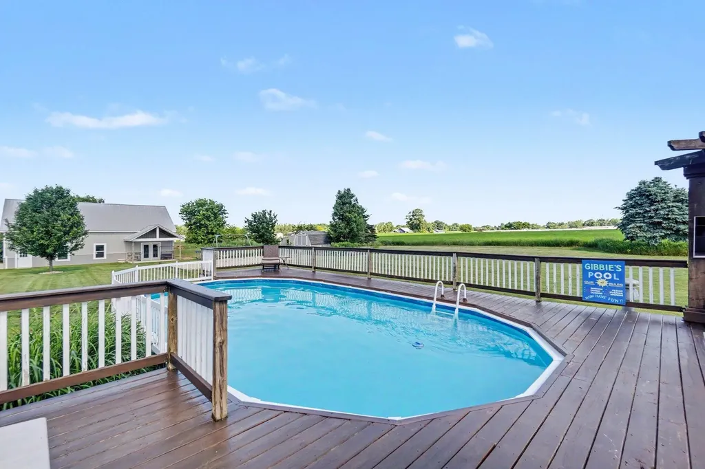4913 W Daisy Way Sheridan Charter Township MI 49412