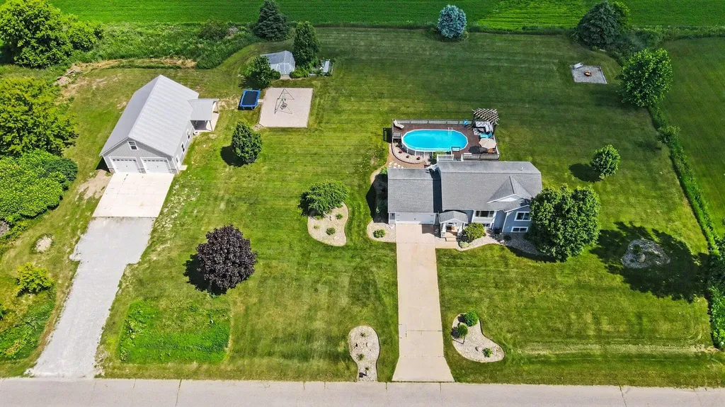 4913 W Daisy Way Sheridan Charter Township MI 49412