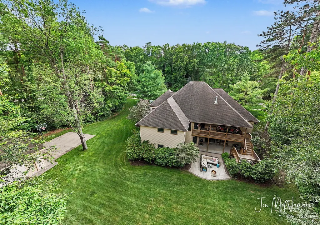 3701 Webber Pines Drive NE Plainfield Charter Township MI 49525