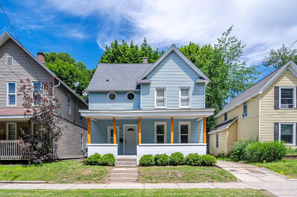 23 Palmer Street NE Grand Rapids City MI 49505