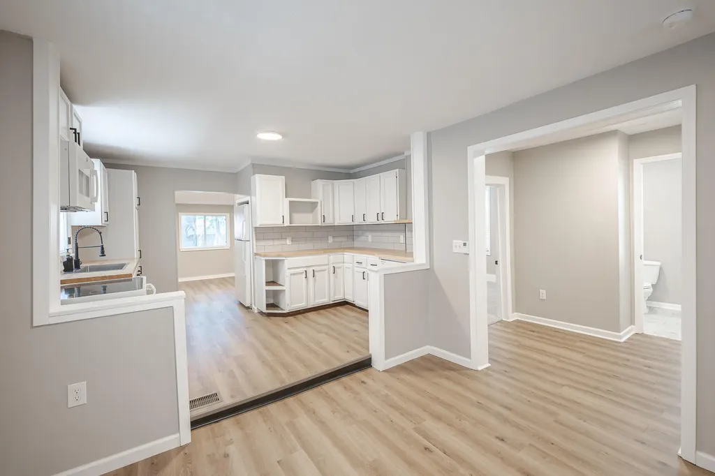 23 Palmer Street NE Grand Rapids City MI 49505