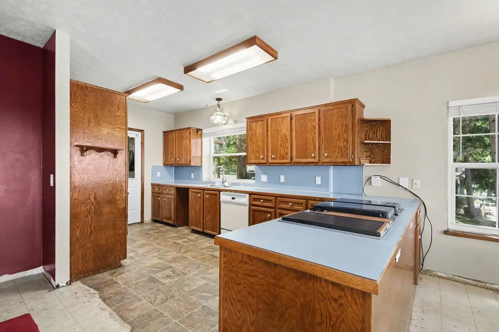 9351 S Catalpa Avenue Brooks Township MI 49337