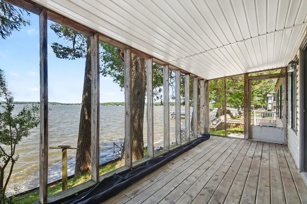 9351 S Catalpa Avenue Brooks Township MI 49337