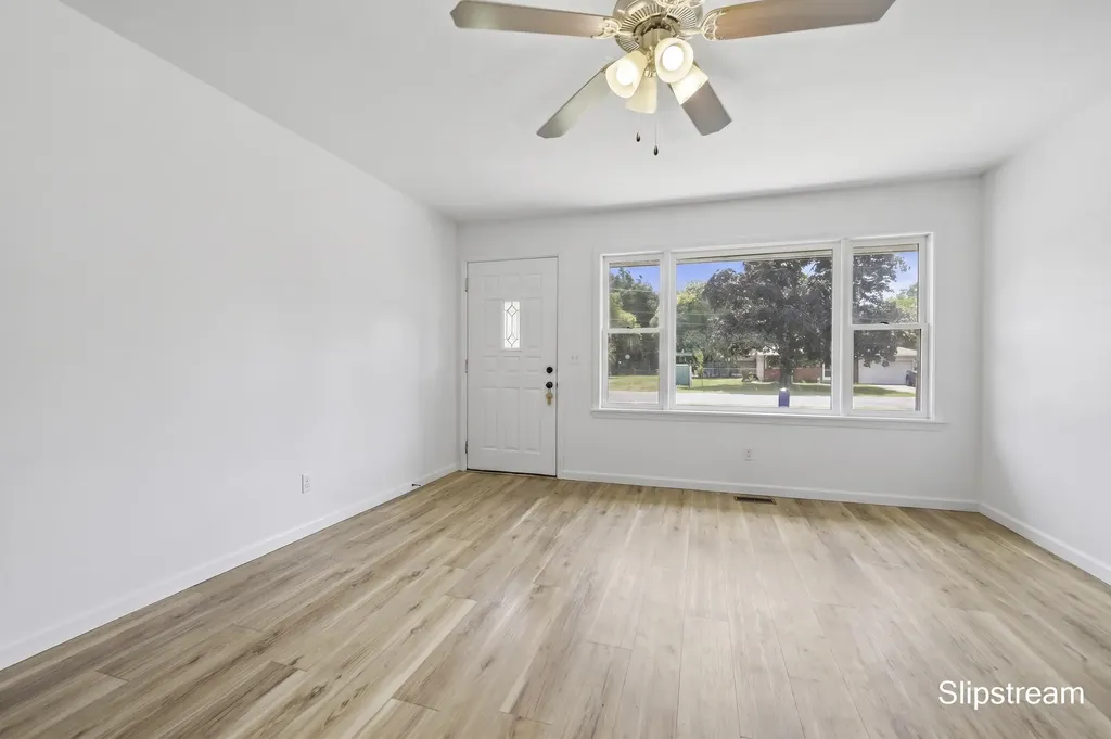 3758 Newcastle Drive SE Grand Rapids City MI 49508