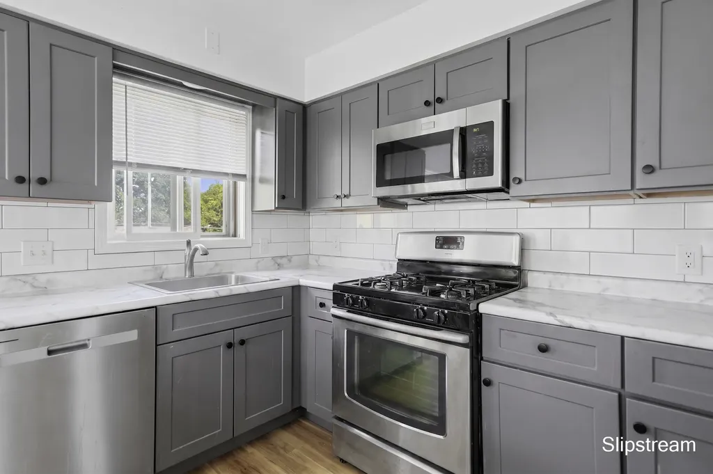 3758 Newcastle Drive SE Grand Rapids City MI 49508