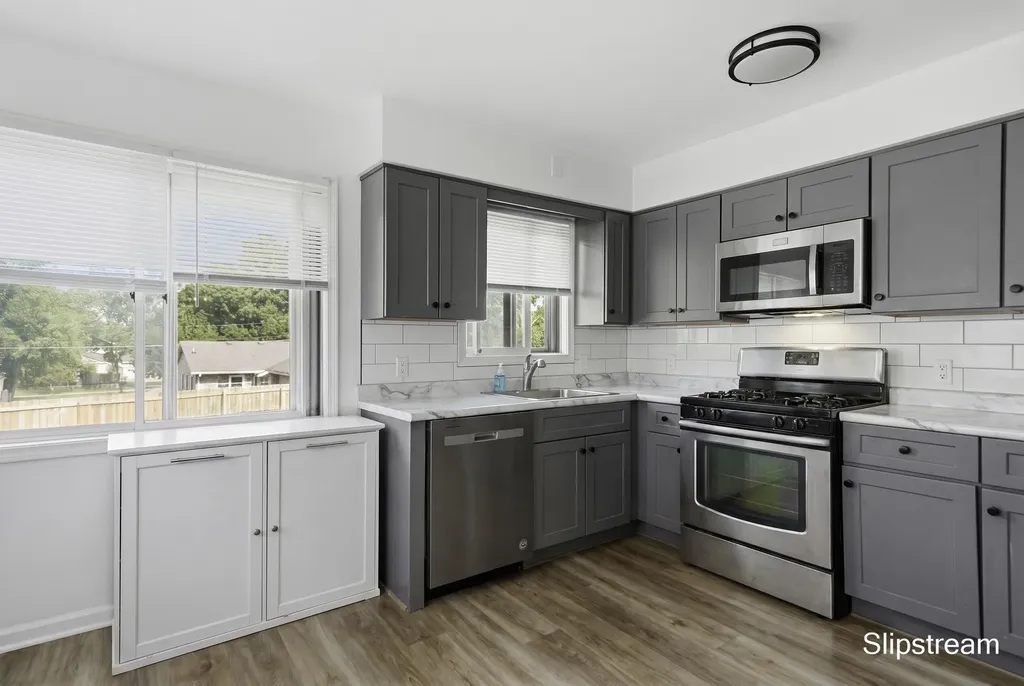 3758 Newcastle Drive SE Grand Rapids City MI 49508