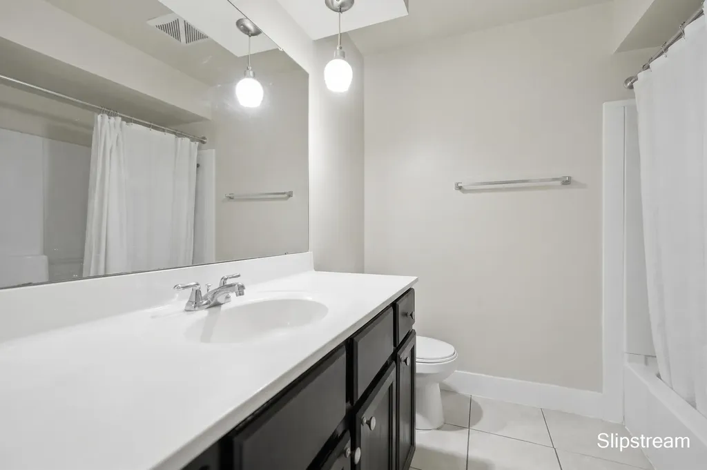 3758 Newcastle Drive SE Grand Rapids City MI 49508