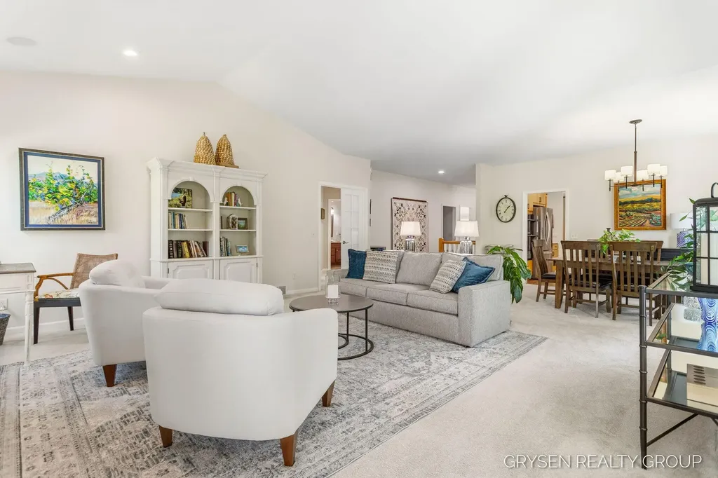 2137 Lamberton Creek Lane NE Grand Rapids City MI 49505