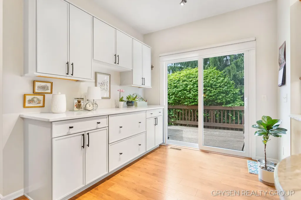 2137 Lamberton Creek Lane NE Grand Rapids City MI 49505