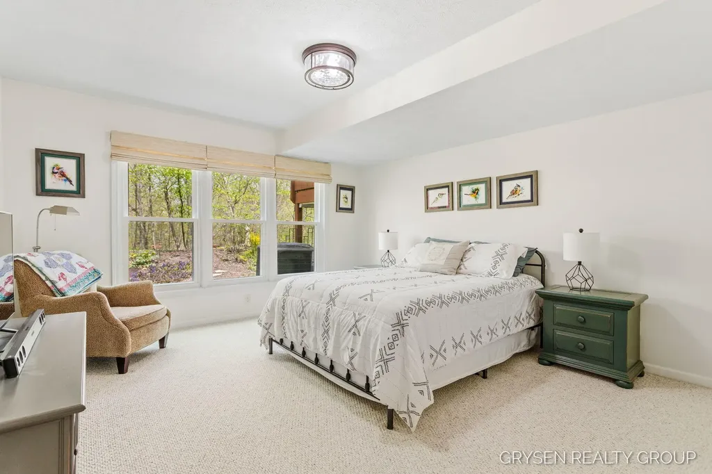 2137 Lamberton Creek Lane NE Grand Rapids City MI 49505
